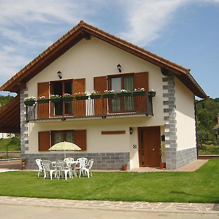 Casa Rural Irugoienea Espinal-Auzperri Exteriör bild